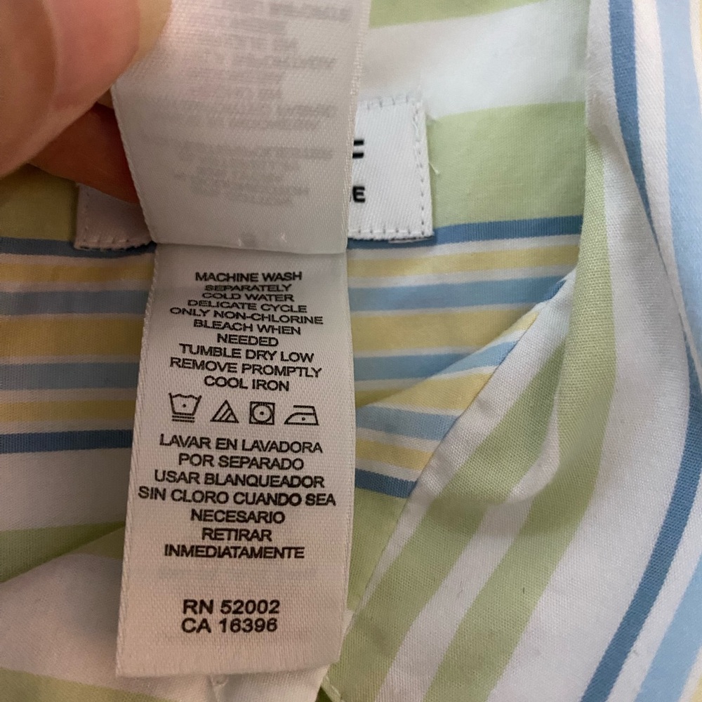 Liz Claiborne Lizgolf Blouse Sleeveless Size 8 - Picture 4 of 4